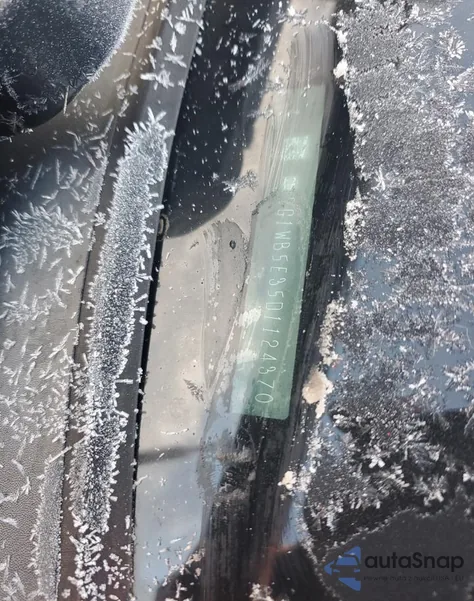 2013 Chevrolet Impala Lt z USA, uszkodzony, nr VIN 2G1WB5E35D1124370